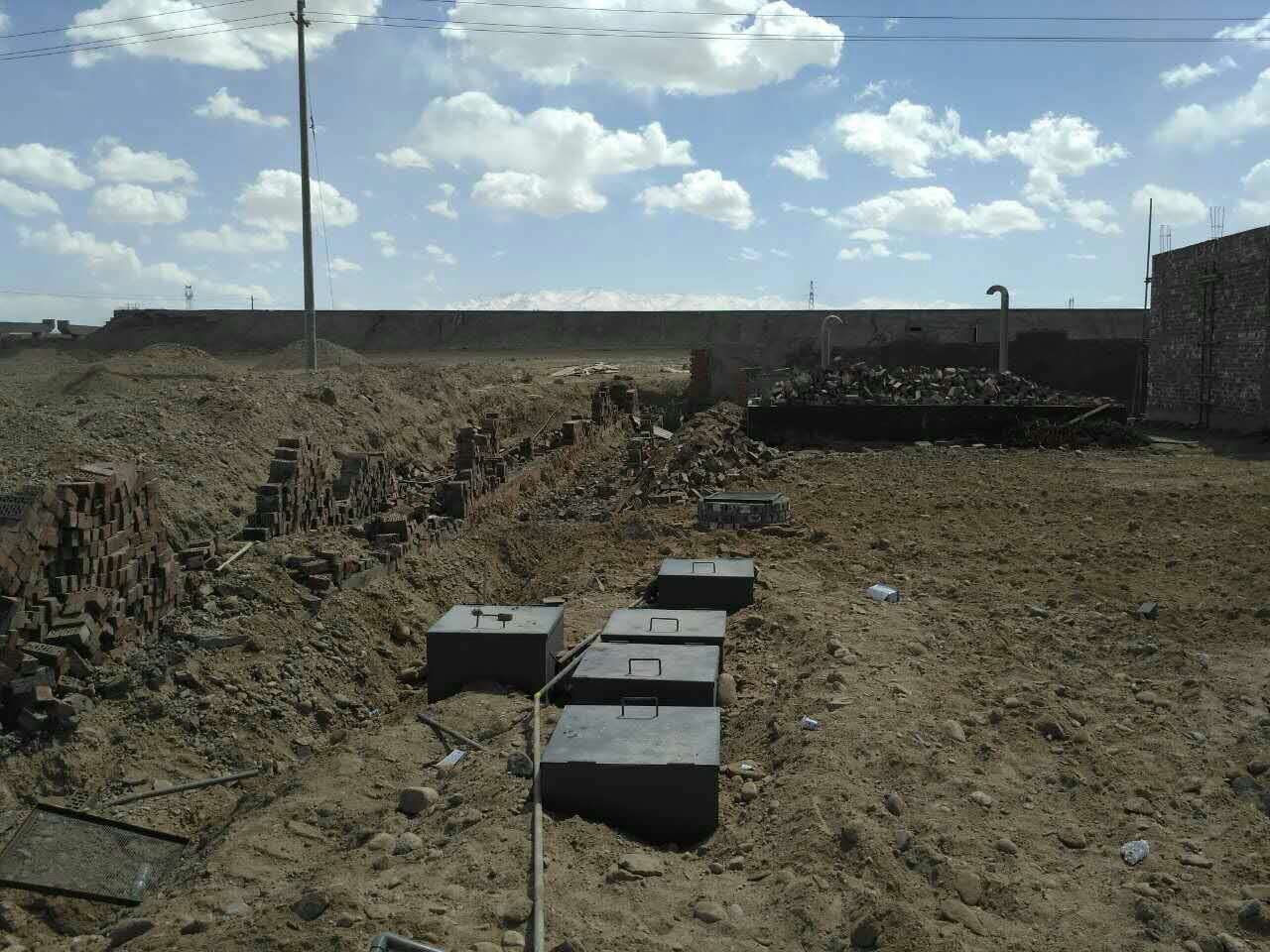 地埋式一體化污水處理設(shè)備(圖2)